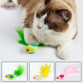 Juguetes para mascotas de peluche Gato de Catnip Toys Pluma de aves para mascotas Gatito 3 colores Mix para mascotas Suministros de gatos